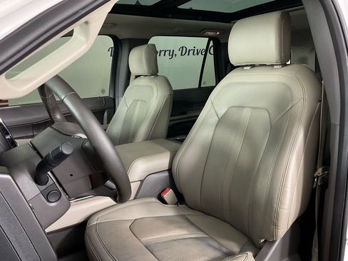 Certified 2018 Ford Expedition Limited w/ Equipment Group 301A image 14