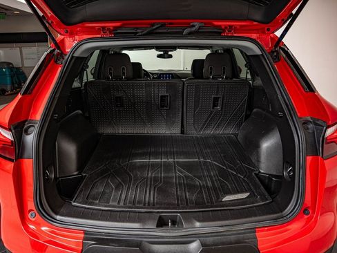 Used 2020 Chevrolet Blazer LT image 35