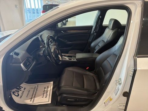 Used 2021 Honda Accord Sport image 8