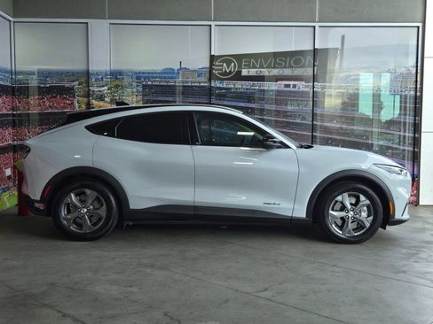 Used 2023 Ford Mustang Mach-E Select RWD image 4