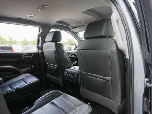 Used 2020 GMC Yukon Denali RWD image 29