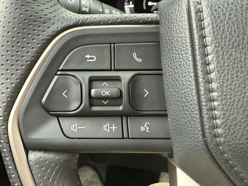 Used 2025 Toyota 4Runner TRD Off-Road Premium image 20