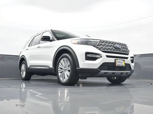 Used 2024 Ford Explorer Limited w/ Limited Technology Package AWD/4WD image 24