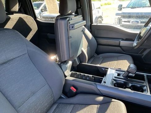 Used 2025 Ford F150 XLT w/ Equipment Group 302A MID AWD/4WD image 39