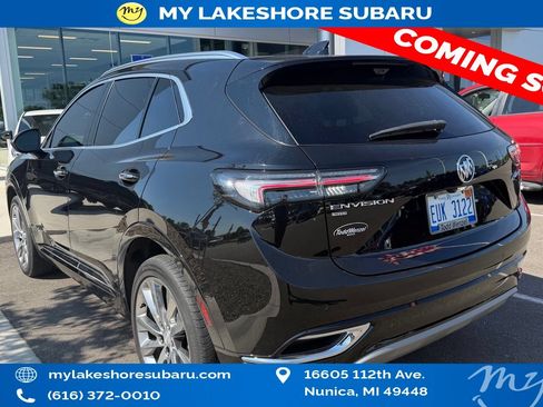 Used 2021 Buick Envision Avenir w/ Technology Package II AWD/4WD image 9