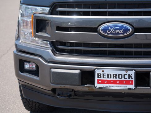 Used 2020 Ford F150 XLT w/ Equipment Group 302A Luxury AWD/4WD image 9