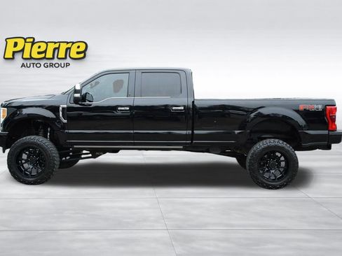 Used 2017 Ford F350 Platinum w/ FX4 Off-Road Package AWD/4WD image 4