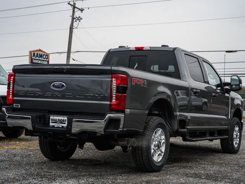 New 2026 Ford F250 XLT w/ XLT Premium Package image 5