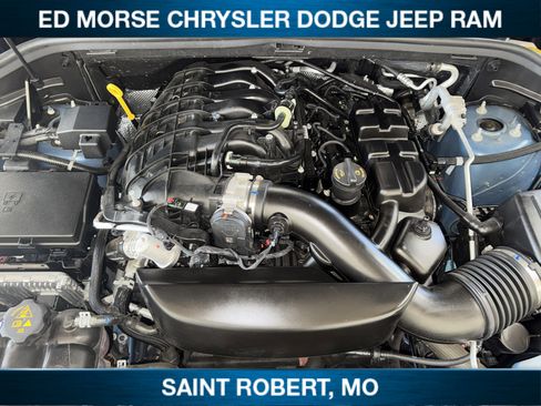 Used 2025 Dodge Durango GT AWD/4WD image 13