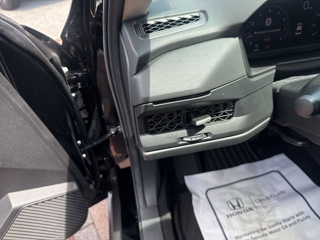 Certified 2024 Honda Accord EX image 12