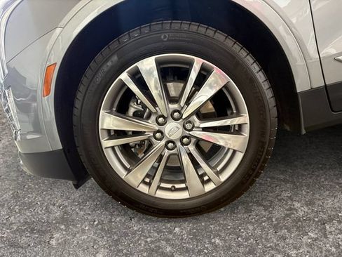 Certified 2024 Cadillac XT5 Premium Luxury AWD/4WD image 12