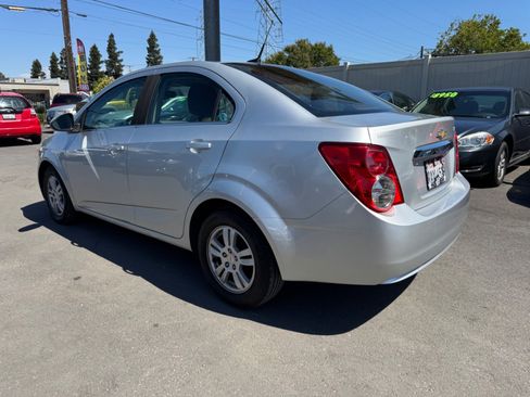 Used 2012 Chevrolet Sonic LT FWD image 2