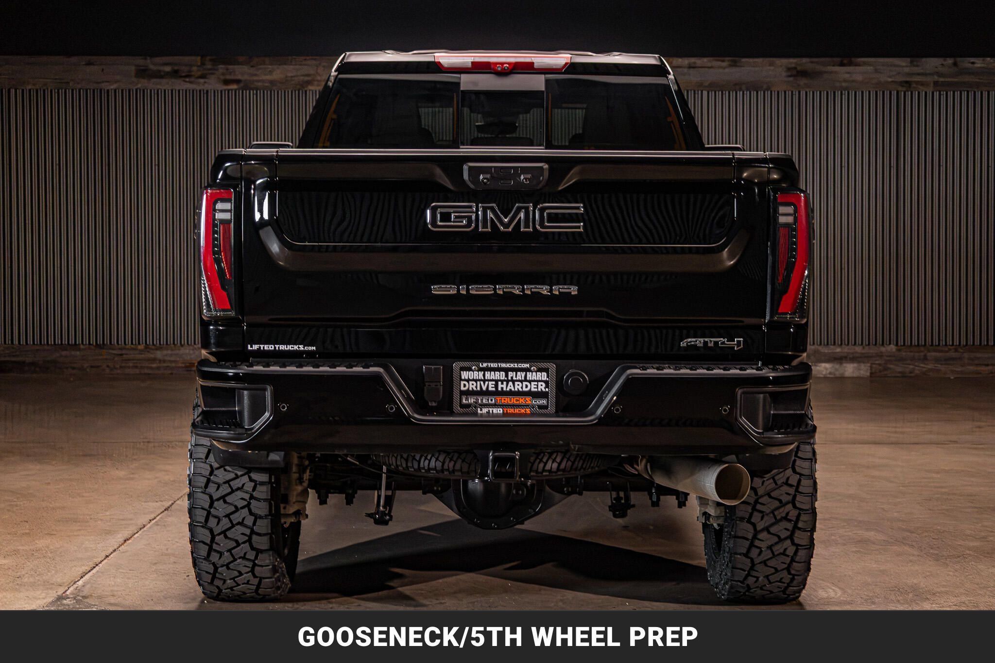 Used 2026 GMC Sierra 2500 AT4 w/ AT4 Premium Plus Package AWD/4WD image 8