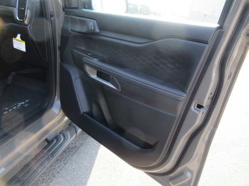 New 2025 Ford Ranger XLT w/ Convenience Package image 11