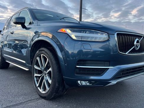 Used 2018 Volvo XC90 T5 Momentum w/ Convenience Package image 11