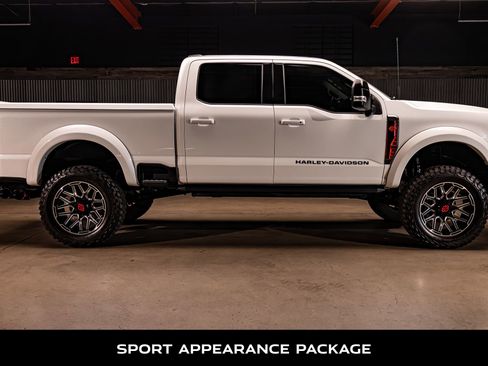 Used 2024 Ford F250 Lariat w/ Lariat Ultimate Package image 9