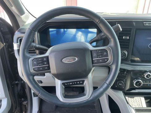 Used 2024 Ford F250 Limited w/ FX4 Off-Road Package image 13