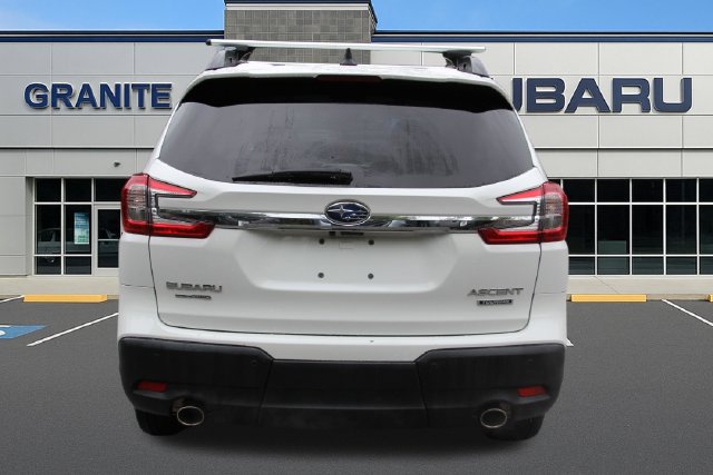 Used 2023 Subaru Ascent Touring AWD/4WD image 8