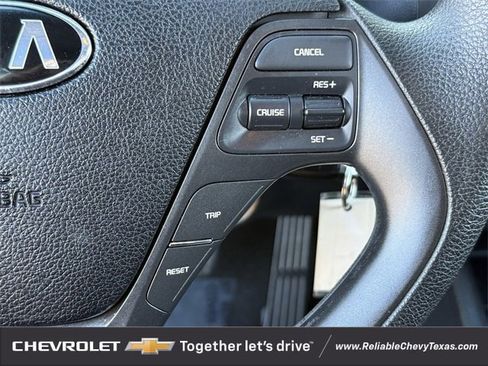 Used 2016 Kia Forte LX w/ LX Popular Plus Package image 14