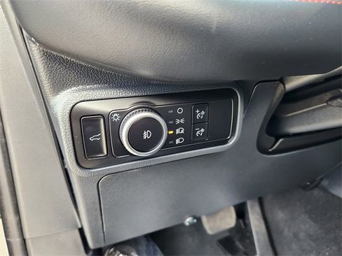 Used 2025 Ford Explorer ST-Line w/ ST-Line Street Pack image 23