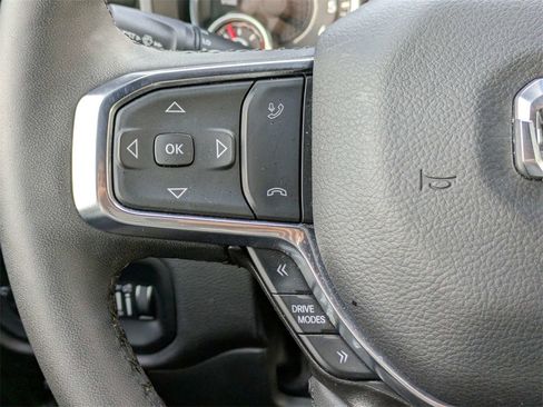Used 2025 RAM 1500 Laramie image 26