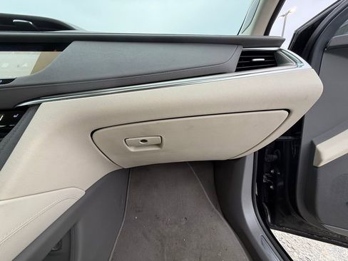 Certified 2023 Cadillac XT5 Premium Luxury image 31