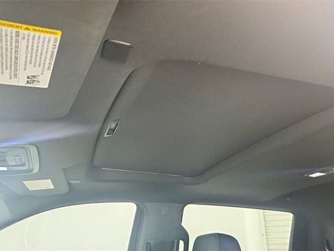 Used 2021 GMC Sierra 1500 AT4 w/ AT4 Value Package image 16