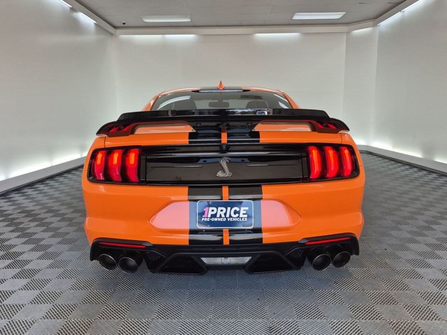 Used 2020 Ford Mustang Shelby GT500 w/ Technology Package RWD image 7