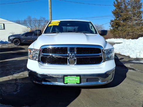 Certified 2019 RAM 1500 Classic SLT image 8