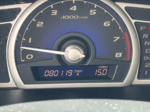 Used 2010 Honda Civic LX image 29