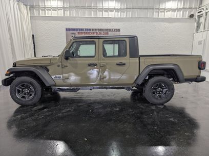 New 2026 Jeep Gladiator Sport