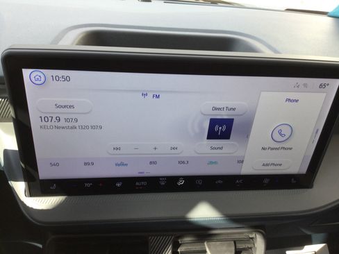 New 2025 Ford Maverick XLT w/ XLT Luxury Package image 11