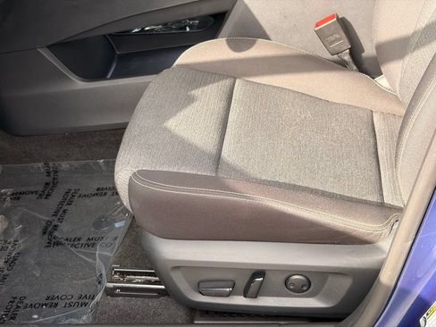 Certified 2023 Nissan Rogue SV FWD image 20