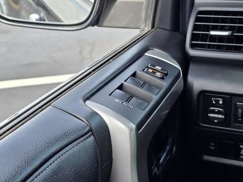 Used 2016 Toyota 4Runner Limited RWD image 12
