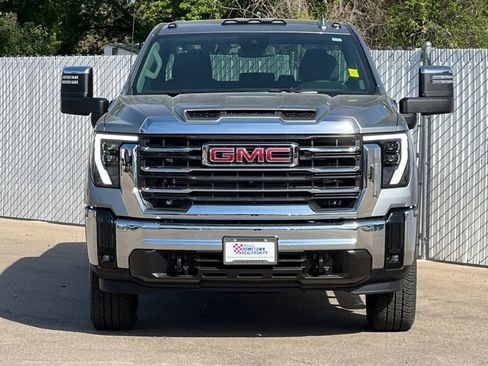 New 2026 GMC Sierra 3500 SLT w/ SLT Convenience Package AWD/4WD image 6