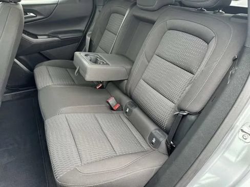 Used 2025 Chevrolet Equinox LT FWD image 21