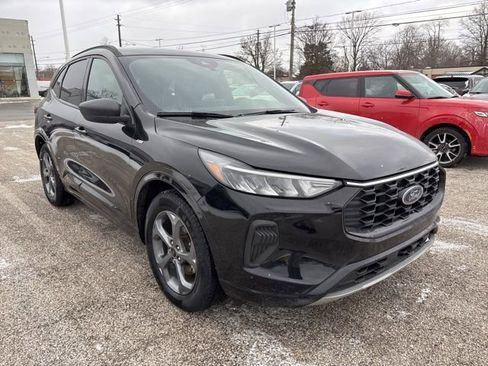 Used 2023 Ford Escape ST-Line w/ Cold Weather Package image 3