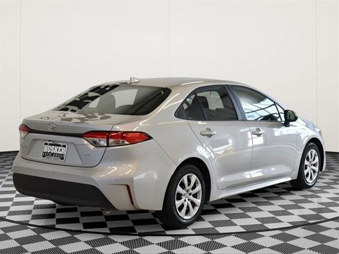 Used 2025 Toyota Corolla LE image 4