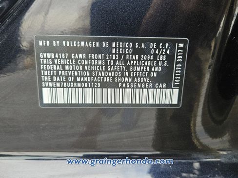 Used 2024 Volkswagen Jetta SE image 14