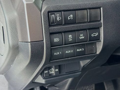 New 2026 Toyota Tacoma TRD Off-Road AWD/4WD image 10