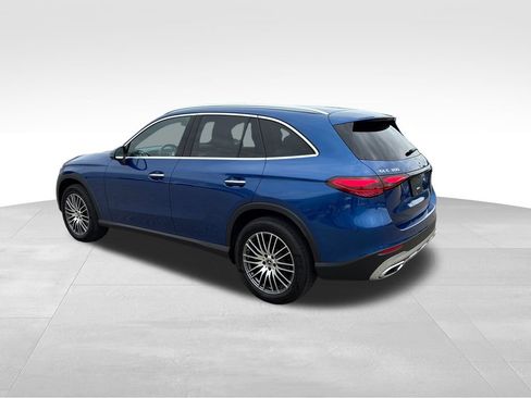 Used 2026 Mercedes-Benz GLC 300 4MATIC image 3