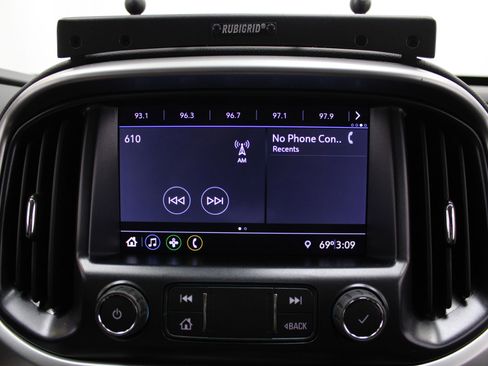 Used 2022 Chevrolet Colorado LT w/ LT Convenience Package AWD/4WD image 44