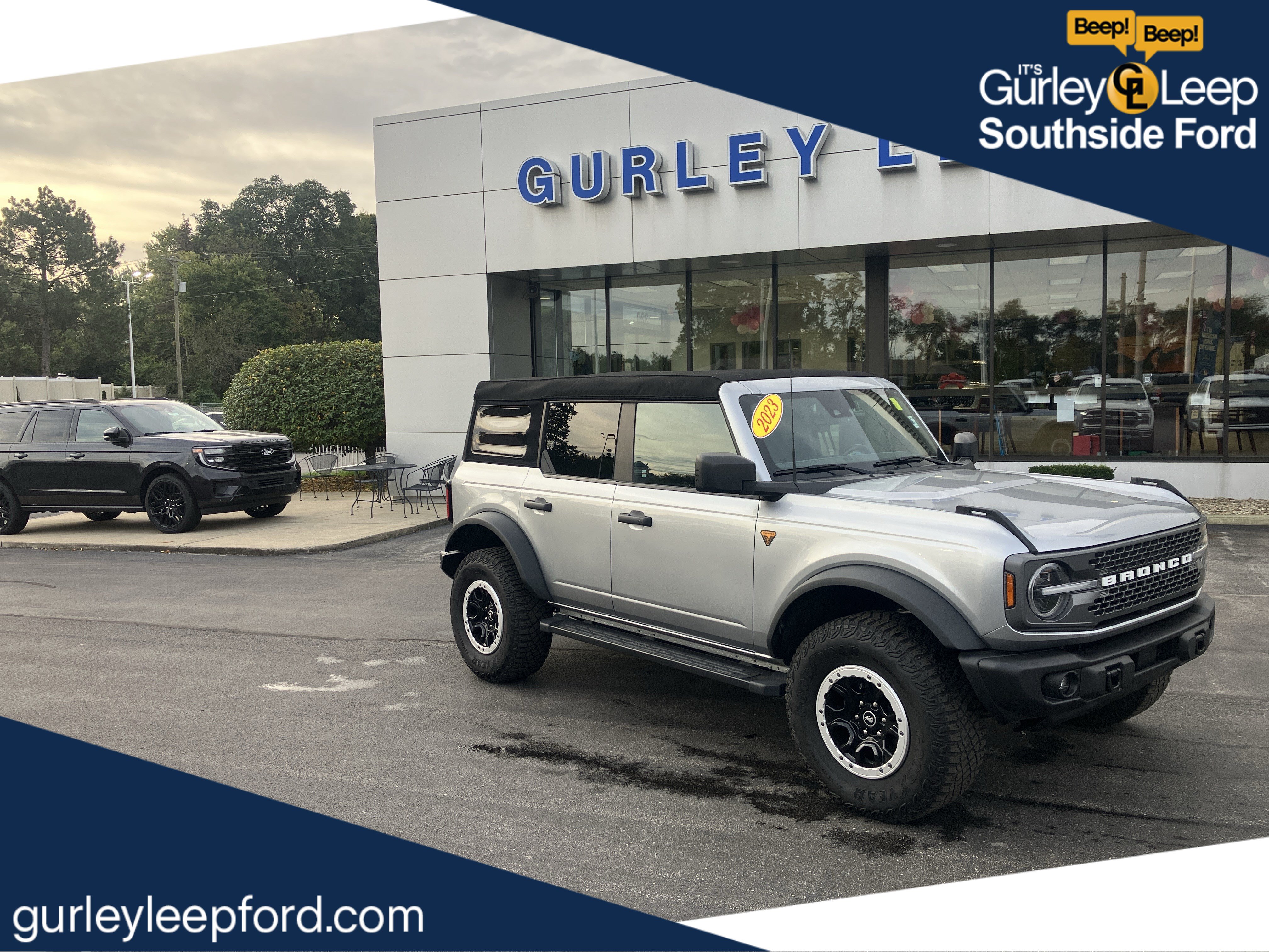 Used 2023 Ford Bronco Badlands w/ Sasquatch Package AWD/4WD image 1