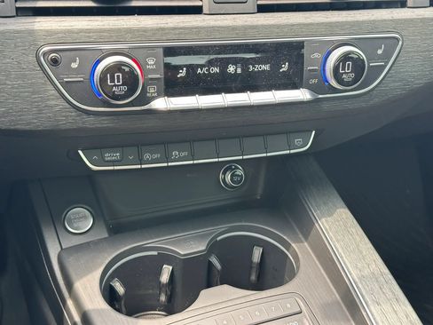 Used 2017 Audi A4 2.0T Ultra Premium w/ Convenience Package FWD image 28