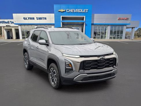 New 2026 Chevrolet Equinox ACTIV FWD image 3