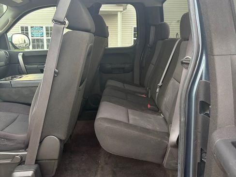 Used 2011 Chevrolet Silverado 2500 LT w/ Snow Plow Prep Package image 10