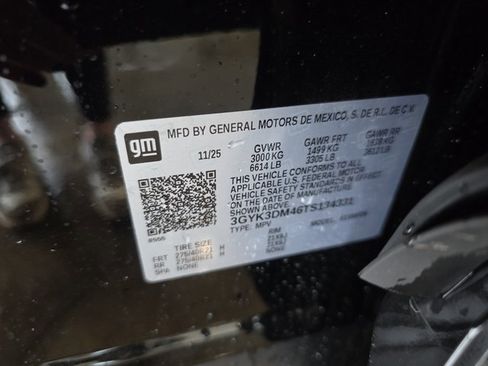 New 2026 Cadillac Optiq Luxury 2 image 37