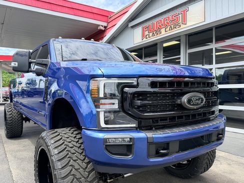 Used 2022 Ford F350 Lariat w/ Black Appearance Package AWD/4WD image 18