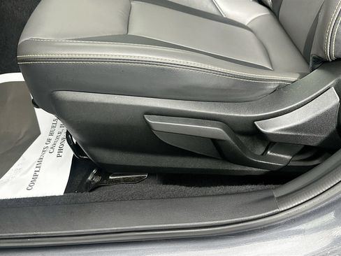 Used 2023 Subaru Crosstrek 2.5i Sport AWD/4WD image 18