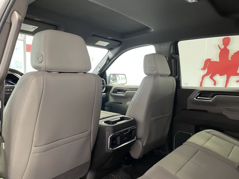 New 2026 GMC Sierra 1500 SLT w/ SLT Premium Plus Package RWD image 10